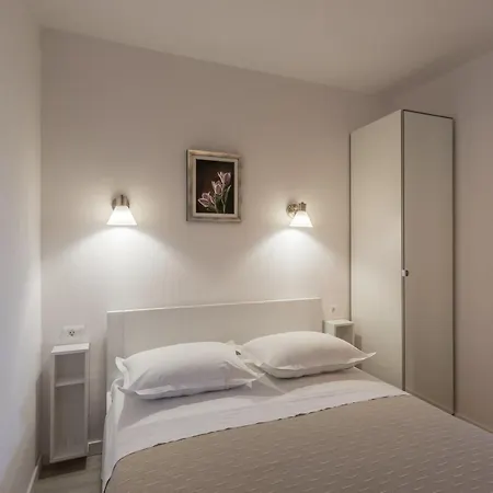 Apartments Drago Kovacic Omiš Exterior foto