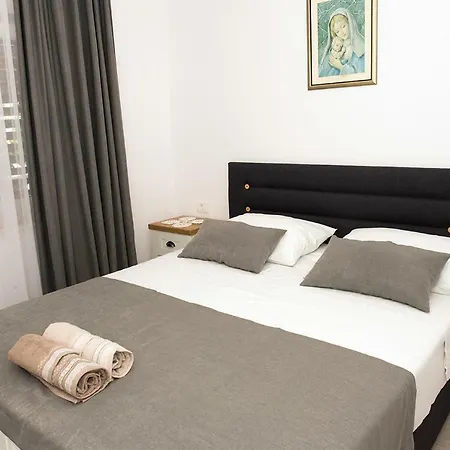 Apartments Drago Kovacic Omiš Exterior foto