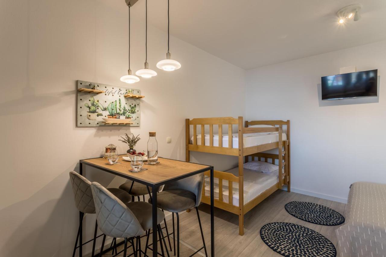 Apartment Drago Kovacic *
